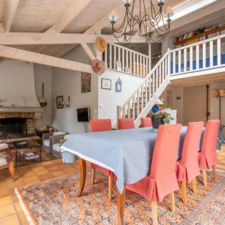 Dom wakacyjny Superbe Maison Familiale A Sur Mer